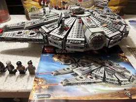 LEGO Star Wars: Millennium Falcon (75105)