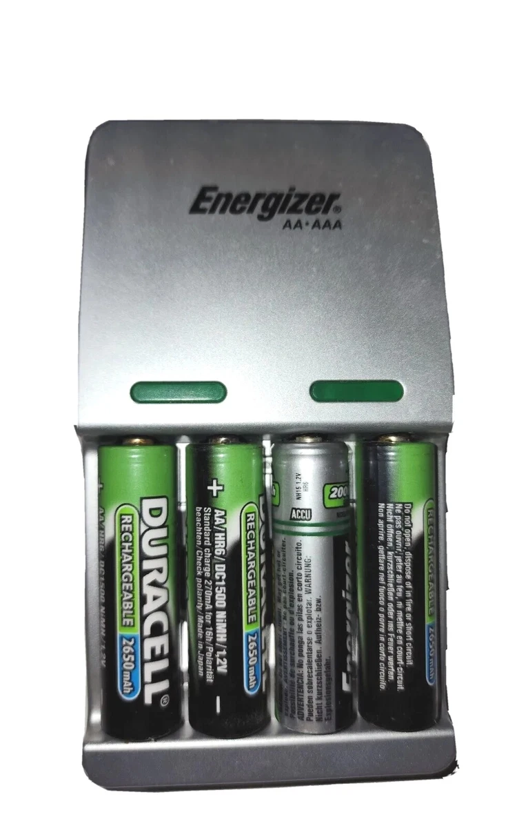 Energizer CHVCM Battery Charger Ni MH AA AAA comes with rechargeable batteries