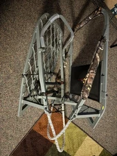 API Outdoors Climber Tree Stand for Deer Hunting Hunting