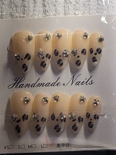 Handmade 10 PC Set Nails MedLength Almond Leopard Print/ Silver With Gems Sz L