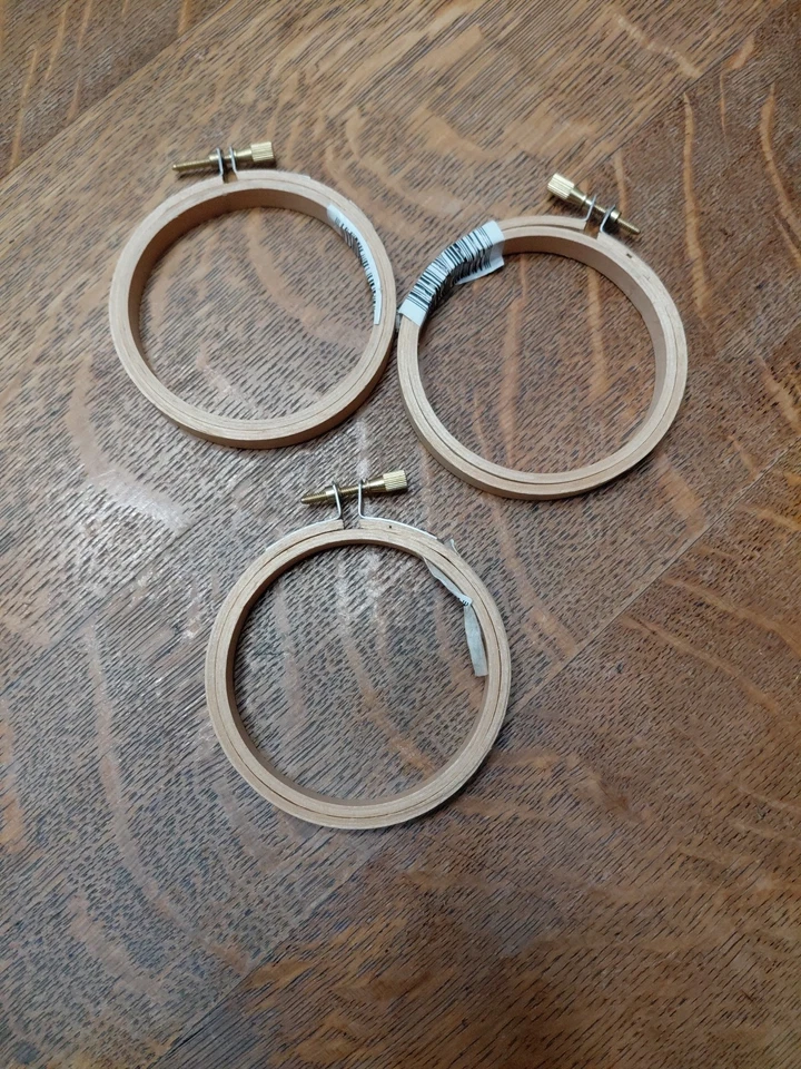 Lot of 15 Wooden Hoops for Embroidery Cross Stich Needlepoint Sizes From 3"-14” - Image 2 of 4