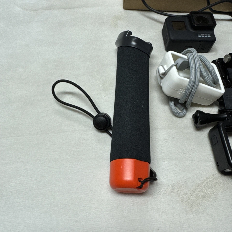 GoPro Hero 7 Black Bundle: Extra Battery Cases Mounts Accessories Used One Time - Image 4 of 4