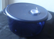 RARE! TUPPERWARE VENT N SERVE 3 1/2 CUP ROUND MICROWAVABLE BOWL MADE IN THE USA!