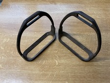 Vintage Pair of  WWI U.S. ARMY CAVALRY HORSE STIRRUPS - B.M. Co. Militaria. 