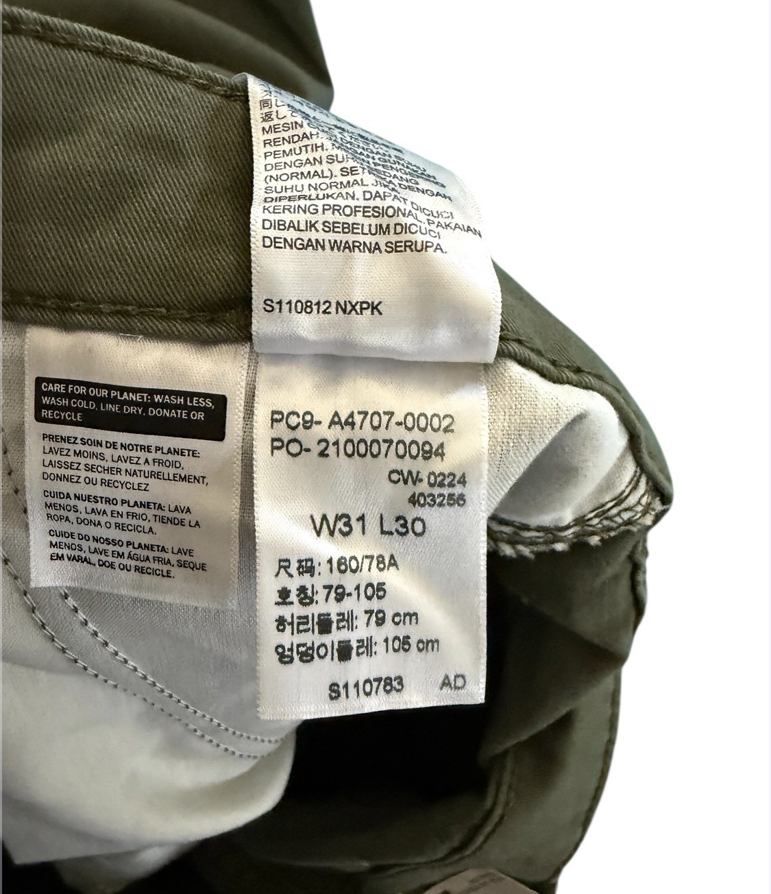 Levi’s Vintage Baggy Cargo Pants Army Green Size 31x30 thumbnail 3