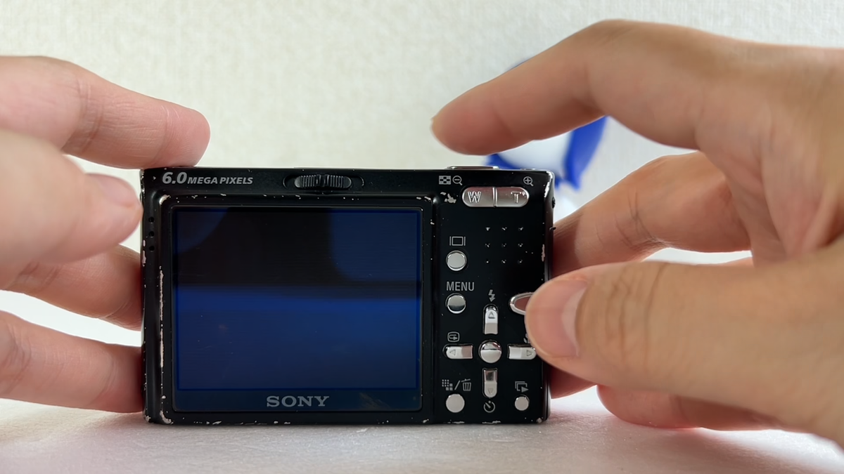 Sony Cyber shot DSC-T9 Black 6.0MP 3x Zoom Digital Camera Tested