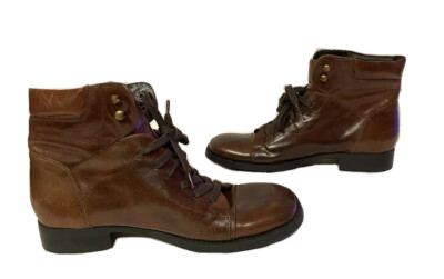 KENNETH COLE REACTION MEN display picture 2