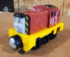 Thomas the Train Friends Salty Engine Car Die Cast Take Along Play Mattel 2013
