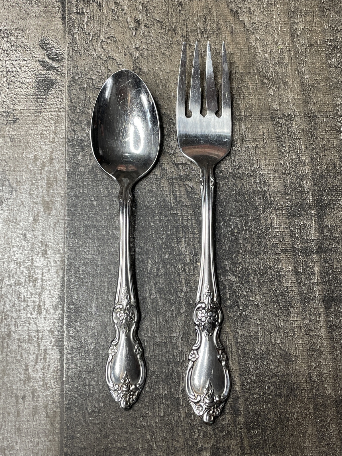 Oneida Community Stainless LOUISIANA 27 pc Service for 5 Forks Knives