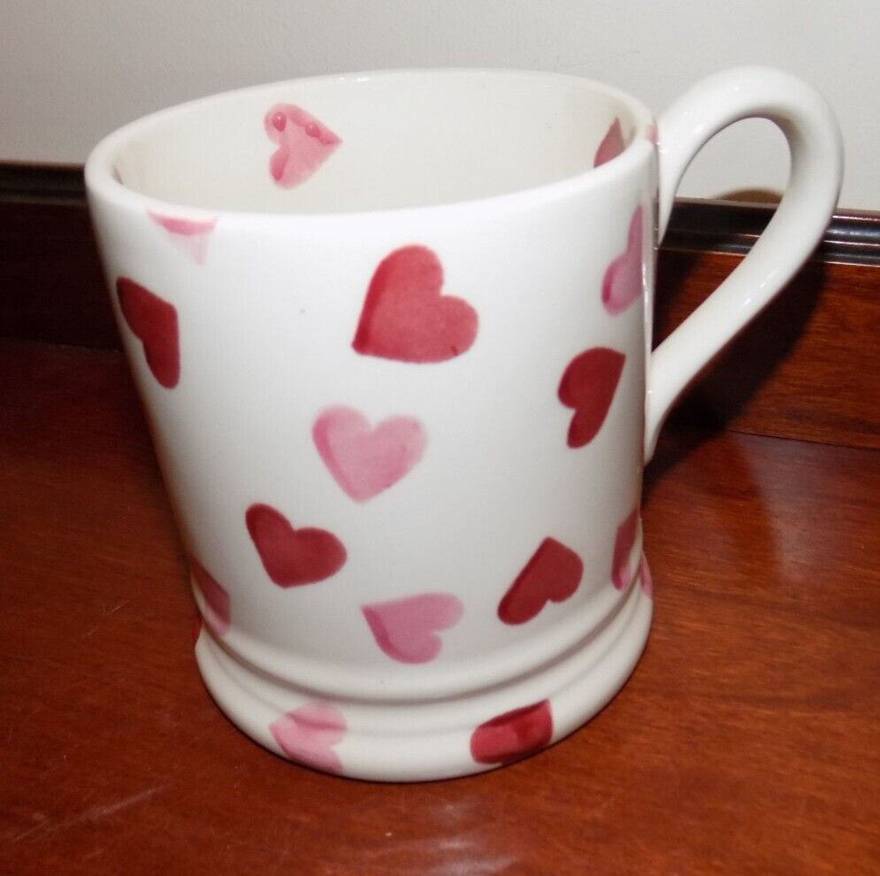 EMMA BRIDGEWATER PINK HEARTS    1/2 PT MUG NEW,  FIRST QUALITY