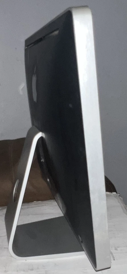 PARTS OR REPAIR Apple iMac 20” Core 2 Duo 2.66 Ghz A1224 NO POWER - Image 4 of 4