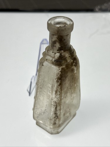 VINTAGE ANTIQUE PERFUME BOTTLE ESTEE S TREMAINE SYDNEY 1800s GLASS BOTTLE PARIS - Bild 6 von 6