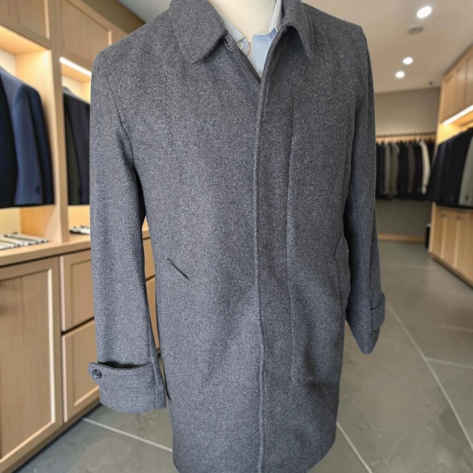 New Banana Republic Mario Bellucci Car Coat Overcoat Medium 38r Wool Blend image 4
