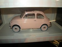 "1:18 Norev Fiat 500 L 1968 Pink Birth Pack \" Lady's Car\" In Ovp"