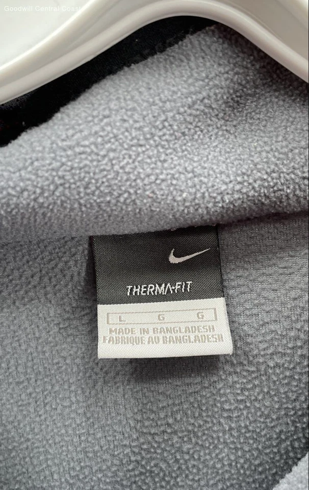 Nike Men's Red 3 in 1 Windbreaker Fleece Jacket - Size L - Image 3 of 4