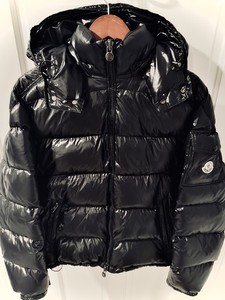 MONCLER】美品ベチュラ/サイズ4 MONCLER】美品ベチュラ/サイズ4 楽天