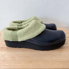 Hunter Gardener Black Fur Lined Waterproof Clogs Women's Size US 9 EU 40