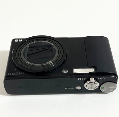 Excellent] Ricoh R8 10.0MP Wide Angle Zoom 7.1x Digital Camera