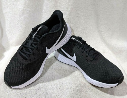 nike tanjun 2e