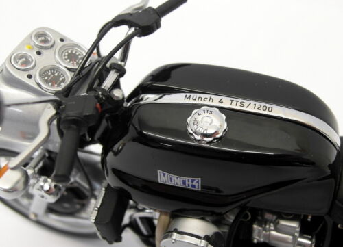 Minichamps 1/12 Scale 122 011000 Munch Mummut 4 TTS 1966 Black - Picture 3 of 9