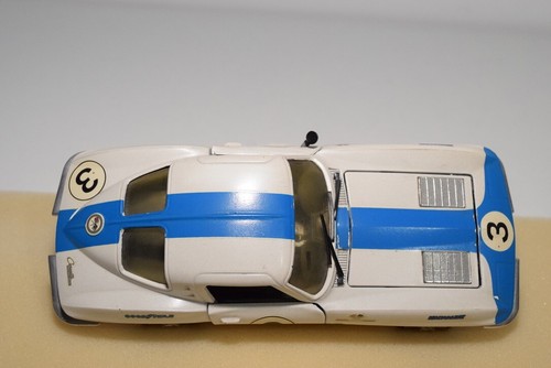 B14 1:24 REVELL CHEVROLET CORVETTE STINGRAY RALLY EXCELLENT CONDITION - Imagen 8 de 9
