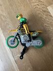 Vtg 2002 Hot Wheels Motorcycles City Street with Rider 27 Yellow w/ Green Tires