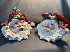 Shun Hui Large Winking Santa Cream and Sugar Elegant Christmas Set