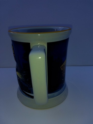 The Polar Express BELIEVE HOT CHOCOLATE COFFEE TEA 3D CUP TRAIN CHRISTMAS EUC - Picture 4 of 7