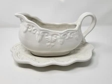 White Ceramic Gravy  Or Sauce Bowl