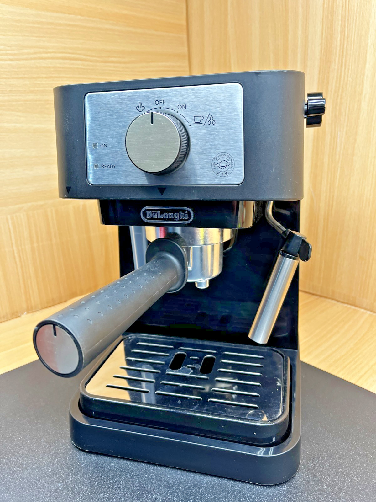 M Espresso Machine - Black-ec260bk