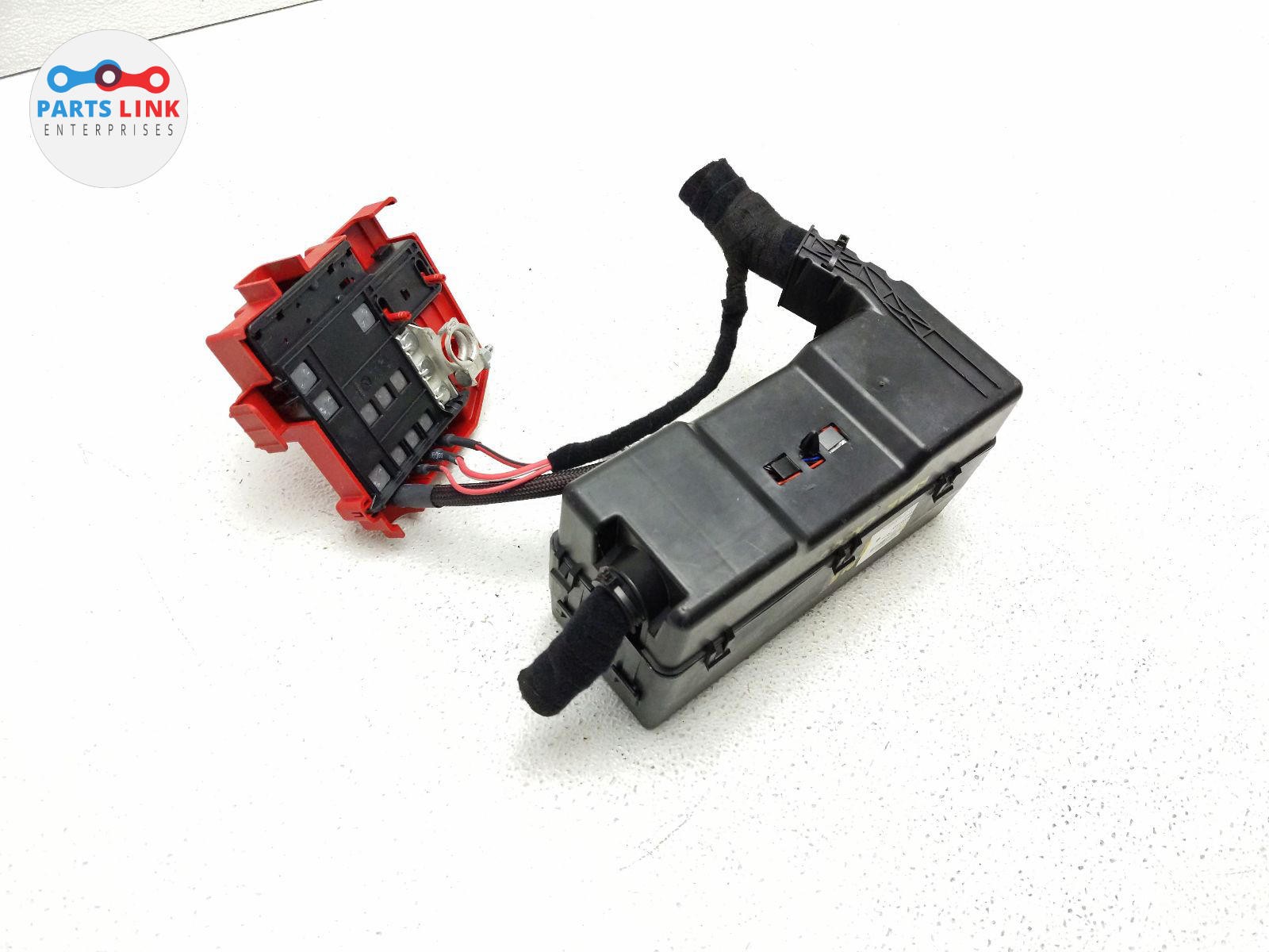 Maserati Levante 2017-2020 REAR Battery terminal