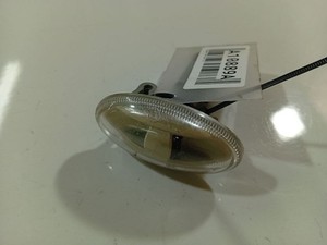 Peugeot 1007 2007 Clear Side Repeaters - FRONT RIGHT 9680057480, 9 #2617443-62