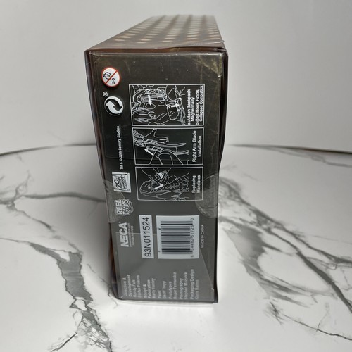 NECA Prey Ultimate Camo Reveal Predator SDCC 2024 Exclusive New and Sealed - Picture 5 of 6