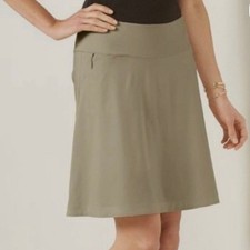 Soft Surroundings Go Lively Skort size Large Olive green Zipper pockets