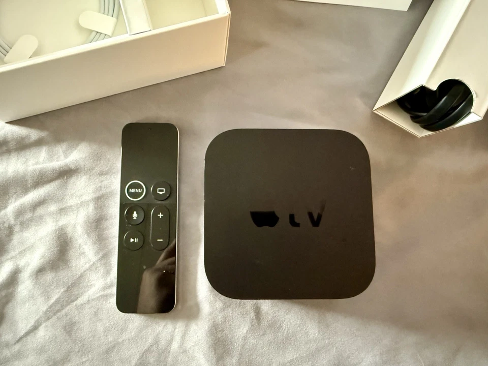 Apple TV 32GB 4th Generation MGY52LL/A A1625 Apple TV w/ Remote & Power, Great - Image 3 of 4