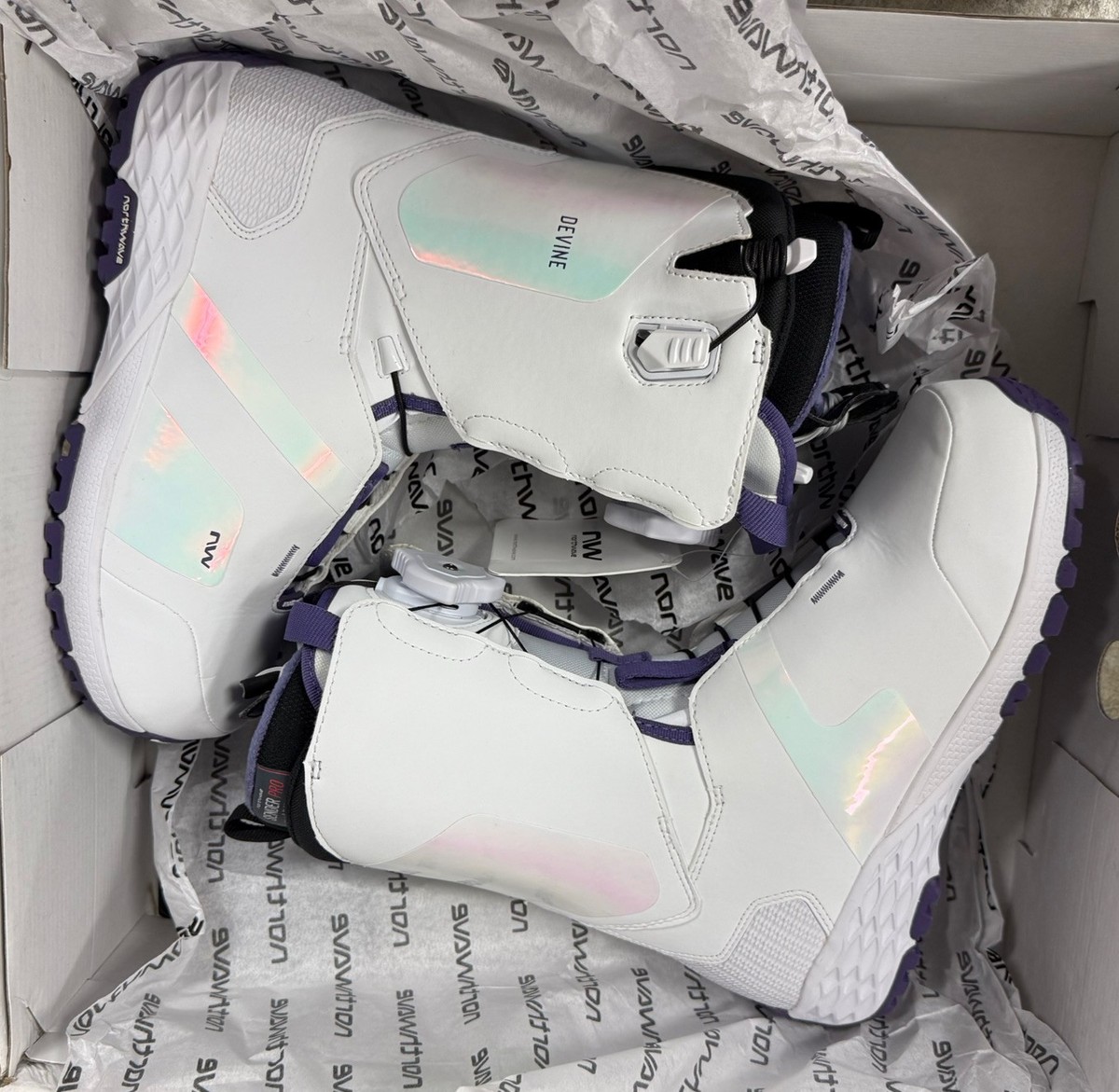 2025 NIB Northwave Devine Hybrid SNOWBOARD BOOTS $365 White