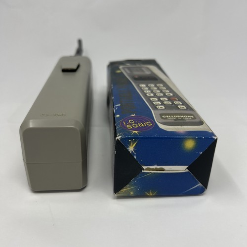 CELLUPHONE Vintage Motorola Style REPLICA TOY Brick PORTABLE Cell Phone-Works - Picture 5 of 9