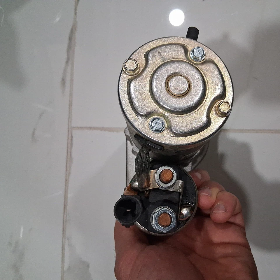 Arranque premium Remy 25028 para modelos seleccionados Chrysler Fiat Jeep Ram 14-22 Foto 3 de 4