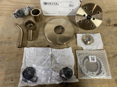 #ad Delta T17259 CZ Trinsic Monitor 17 Series Pressure Balanced Shower Only *READ* $189.99