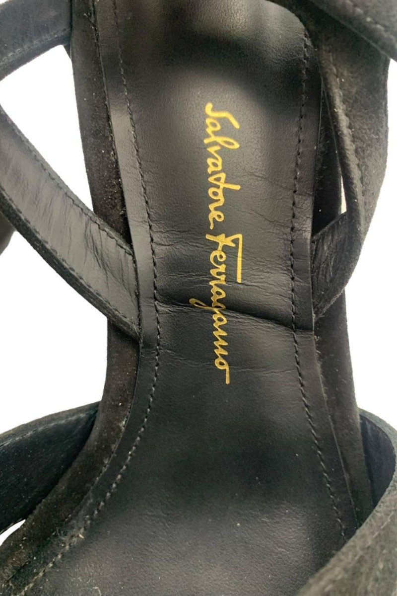 【関税&送料込】Ferragamo Sandalo Sonya Ferragamo Platform Sonya Sandal Black Suede | eBay
