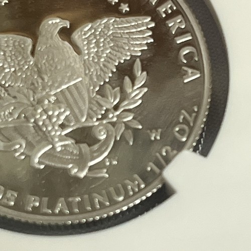2005 W Eagle P$50 PF 70 Ultra Cameo 1/2 oz .9995 Platinum Hand Signed Moy NGC - Picture 10 of 11