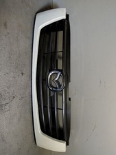 Calandre Mazda B2500 UM47-50710