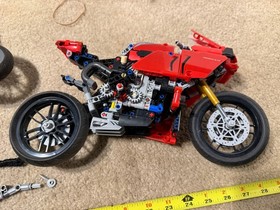 Rare! Lego Technic Motorcycle, Motorbike lot 42107, 8051. Parts, Pieces.