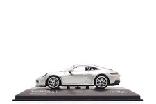 Minichamps 1:43 Porsche 911 S/T (992) in GT Silver Metallic