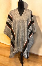 Vtg Gray Wool Poncho With Southwestern Pattern  Fringe Details Western Boho OS
