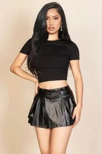 Basic Short Sleeve Ribbed Round Neck Top | Bona Fide Fashion