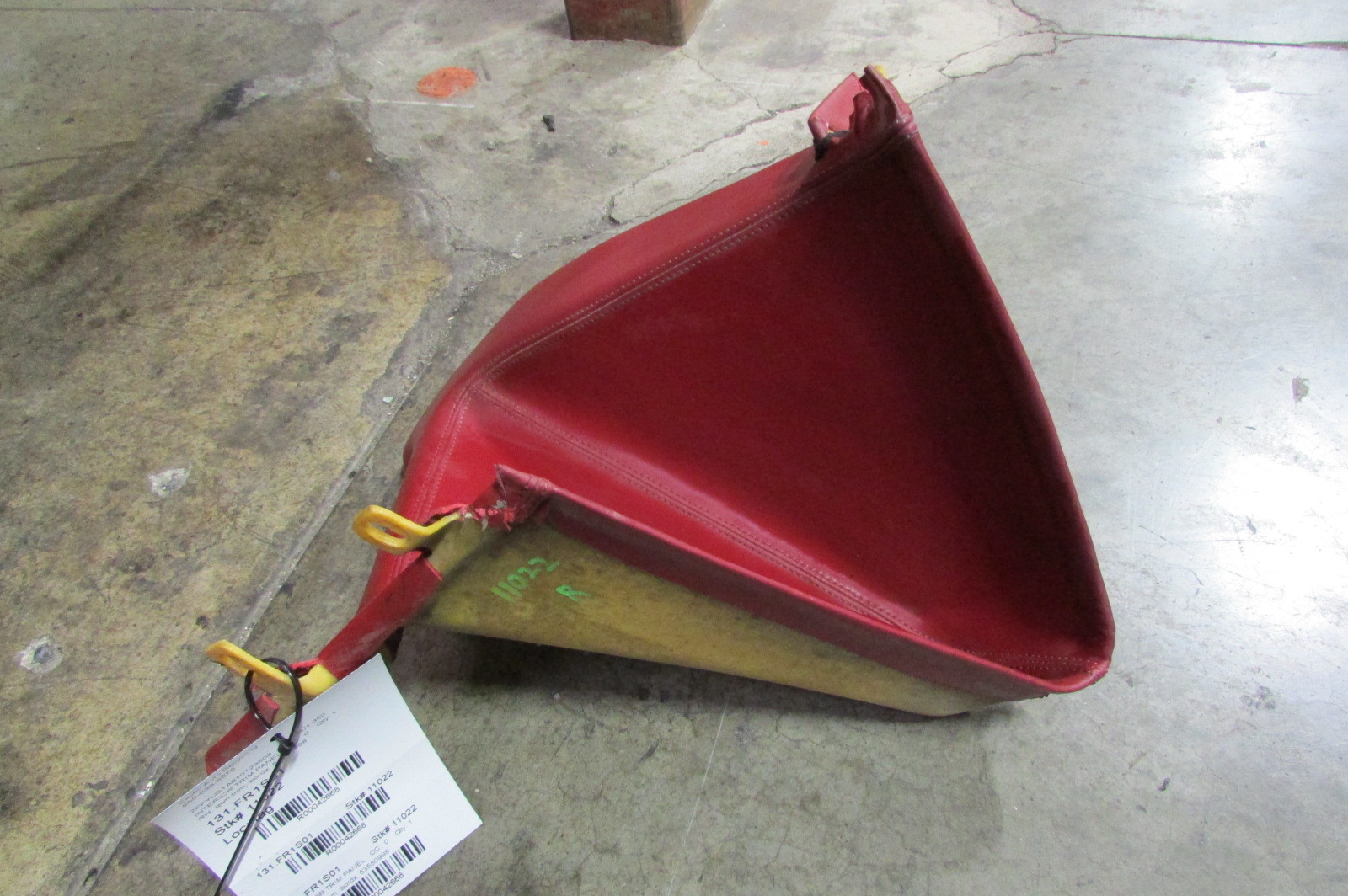 Ferrari 360, F430 Coupe, RH, Right Quarter Window Trim, Bordeaux, P/N 63580998