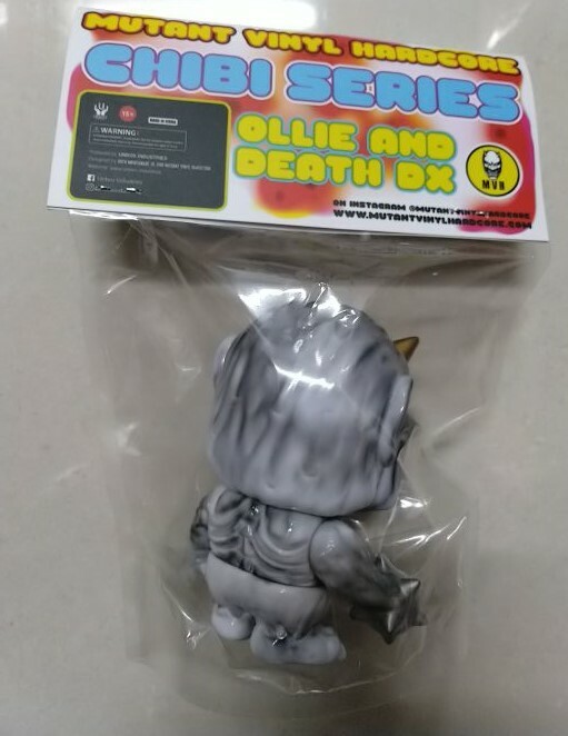 MVH CHIBI OLLIE DX Mutant Vinyl Hardcore Sofubi UNBOX