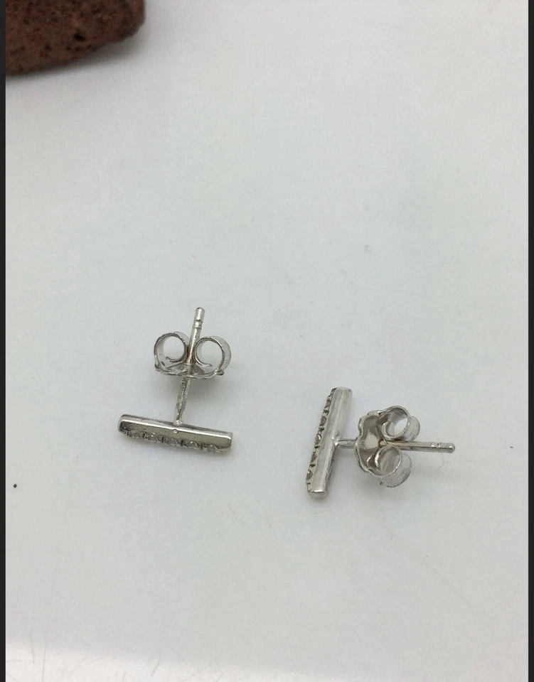 Vertical Bar Studs Earrings Natural Diamond Accent in 14 K White Gold Si G 1.3 M - Image 2 of 3