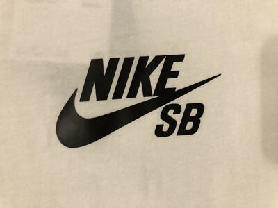 New M Nike SB Logo Skateboarding White Black Shirt Loose Dri
